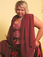 Exciting horny plump blonde posing in doggy style