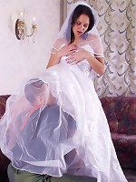 Sweet-looking bride gets fucked before wedding ceremony.