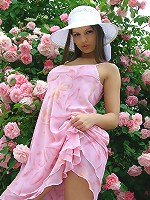 SweetEva posing nude in the garden