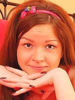 Sweet teen fucks her gorgeous pussy with a huge dildo