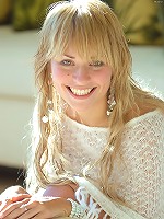 Marina does a mean tease