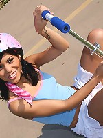 Slutty Teen Jerri has sex cowgirl and missionary