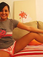 Slutty Teen Samira has sex cowgirl and missionary