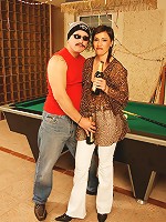 Hot mama takes on a warm creampie