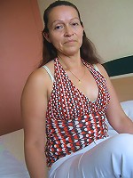 Horny mature Germaine loves playing with herself