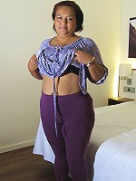 Chubby Coral is ready to please herself