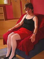 Horny mama playing with her wet pussy