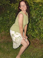 This horny mature teacher loves to get lessons in fisting and huge toys