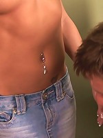 Eva turns to Dr.Feelgood to cure her nyctophobia