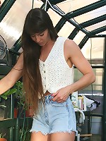 Hairy pussied Vixen decides a greenhouse is a perfect place to play