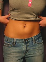 Amanda shows off her big teen booty