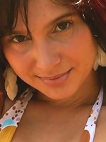 Abriannas big teen tits at the park