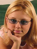 Amy strips and poses