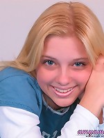 Amy strips down to an ass and underwear!