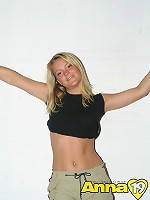 Petite flashing enter button