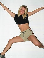 Petite flashing enter button (nude)