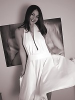 Kara poses as Marilyn Monroe