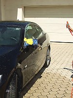 Kissy Hosing Down Her Pussy