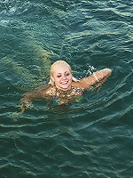 Hi guys! It's vacation time and what better way to enjoy a vacation than hanging out on a house boat! Come hang out me while while I explore every inch of this new vacation spot! Gotta break in the new place and I know just the right thing to get this job