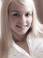 Sexy teen masturbates.