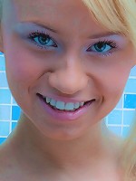 Dildo in teen pussy.