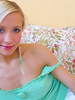 Gal plays with dildo