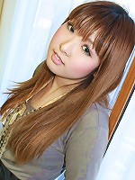 Japan teen plays with toys before getting fucked