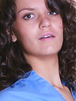 Hot amateur teen posing