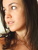 Amateur teen brunette