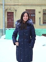 Winter teenagers exploring bodies