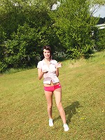 Babe with short hair rubs herself