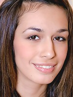 Gorgeous brunette sucking schlong