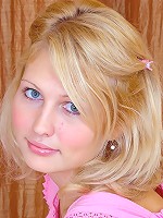 Blonde teenager loves undressing