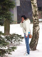 Hot teen girl in the snow fucked