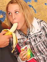 Sexy girl loves banging boyfriend