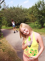 Teenies on skates getting naughty