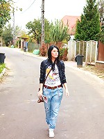 Teenage cutie takes it up her ass