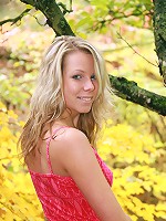 Blonde teen toying her tight slit