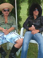 Six roleplaying teenage camgirls