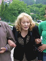 Helpful teen sucks seniors penis