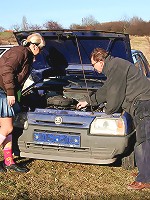 Old fart rescues teenager for sex