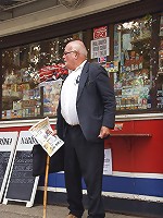 Teenie hairdresser fucking senior