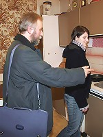 Teenie girl pleasing senior cock