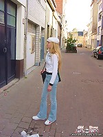 Teen blonde loves to suck seniors