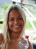 Hot willing teen surprises senior