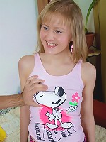 Cute naive teen Jackeline gets her first anal experience