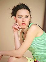 Watch this beautiful teen Karla plays with her dildo