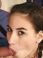 Gorgeous teen model Inga shows her perfect young body