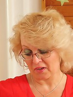 Making hot granny feel great