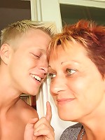 He agrees to take her pets while she is on vacation and she agrees to pleasure his dick